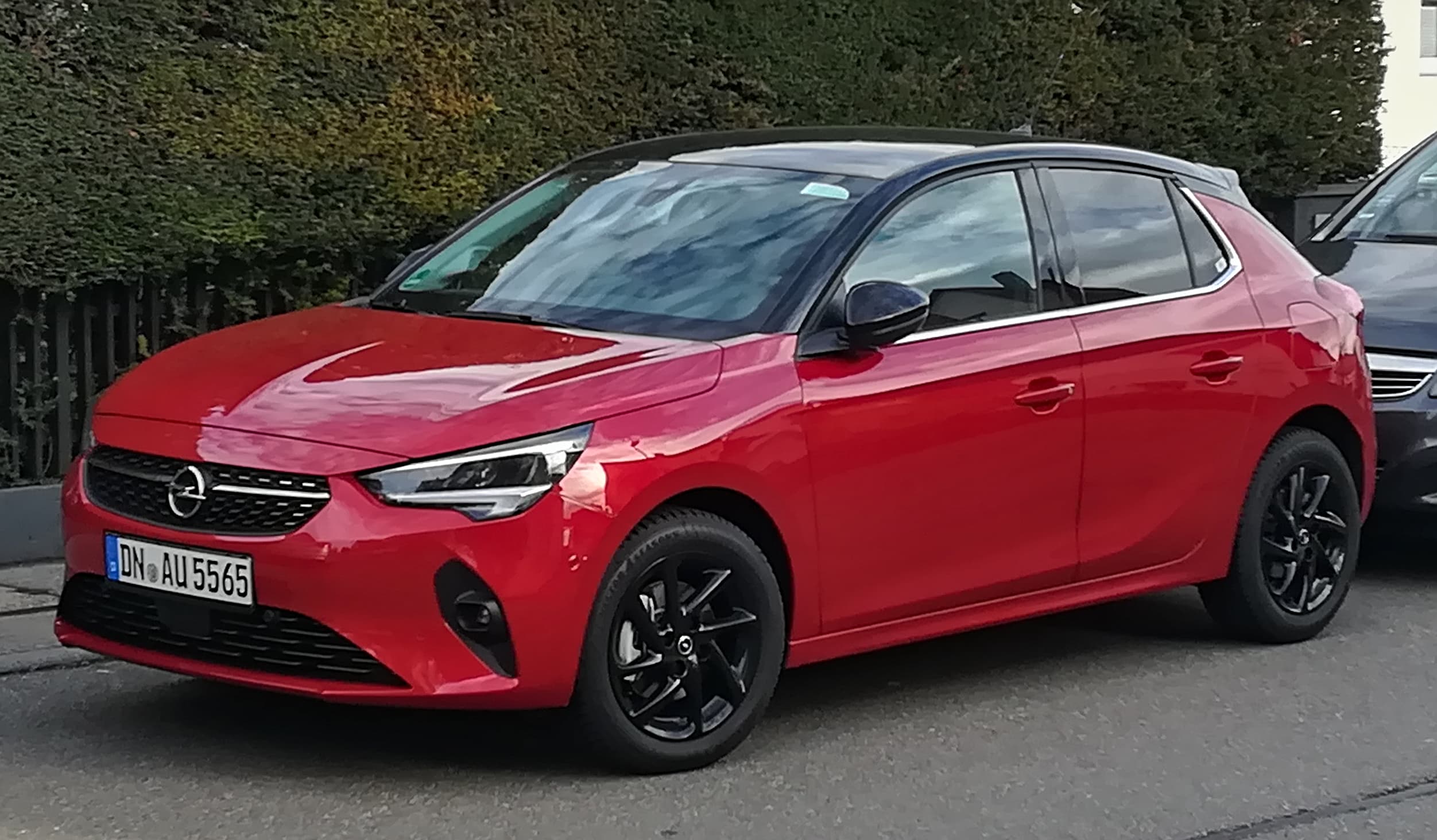 Opel Corsa İkinci El Alırken Dikkat: Eski Nesil M32/Easytronic Sorunları ve Yeni Nesil 1.2 Turbo Islak Kayış Riski