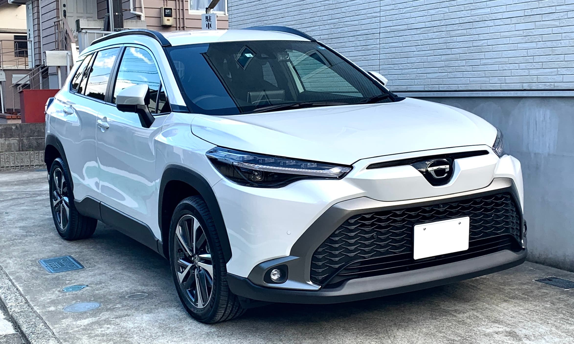 Toyota Corolla Cross İkinci El Alırken Dikkat: Hibrit Batarya Sağlığı, e-CVT Hissi ve Bilinen Şikayetler